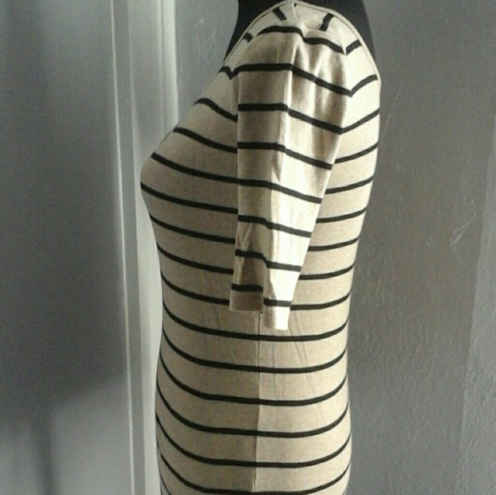 Sweater - Picture 2 of 3